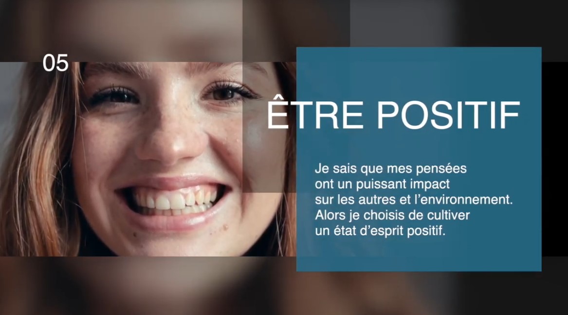 Porte-monnaie En Moumoute Brodé 'Positive Attitude' – Accessoire Mode Original Et Cadeau Fun