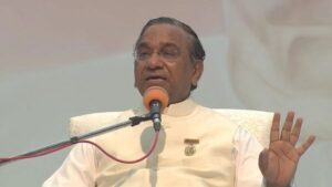 Atam Prakash, lors d'une conférence en Inde