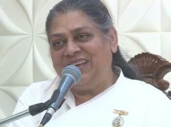 Pratibha, lors d'une conférence