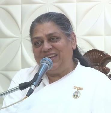 Pratibha Patel, lors d'une conférence