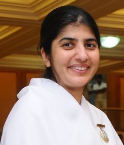 Shivani - Professeur de Raja Yoga très célèbre en Inde
